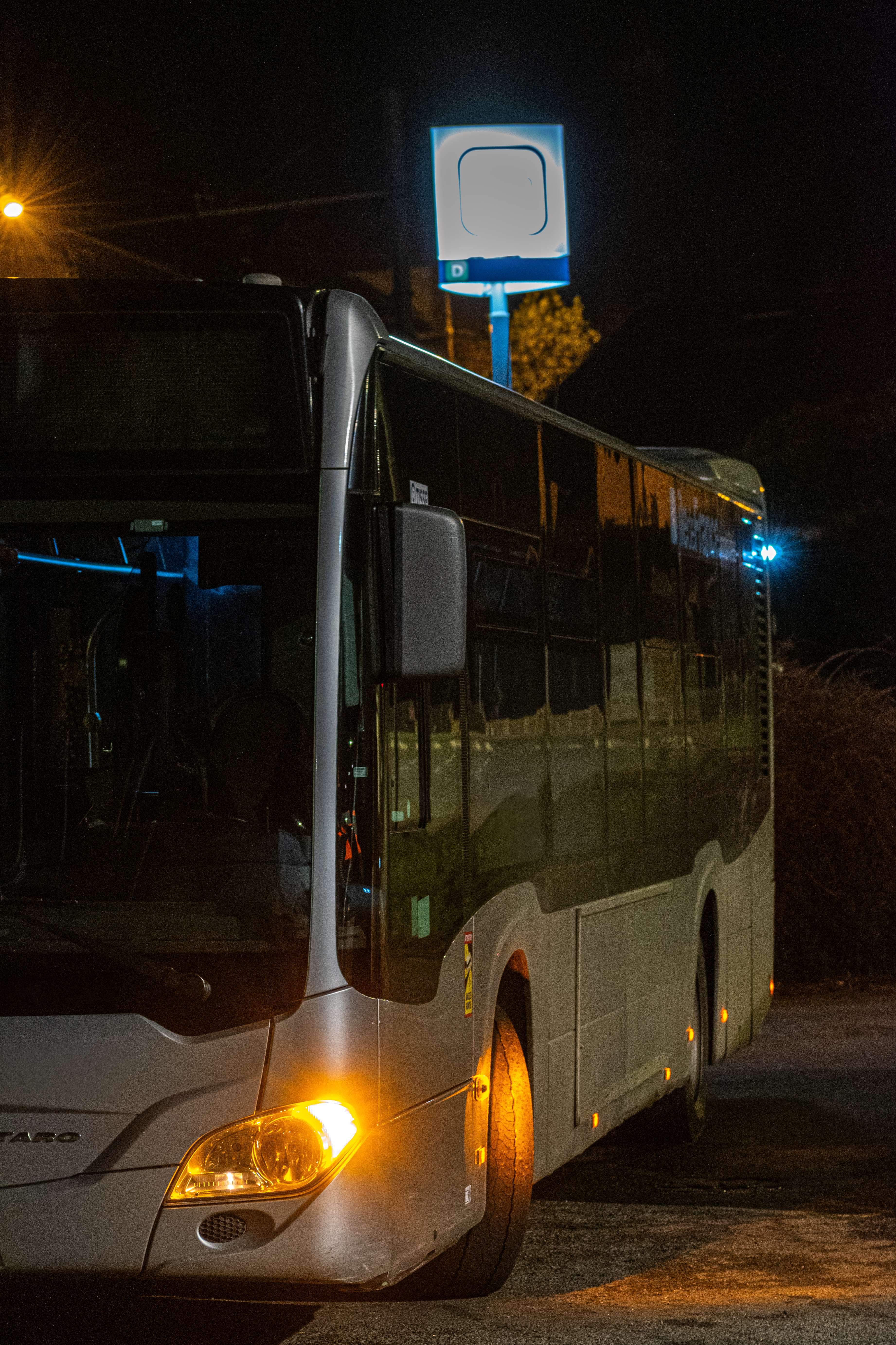 Bus relais en action sur un tronçon fermé